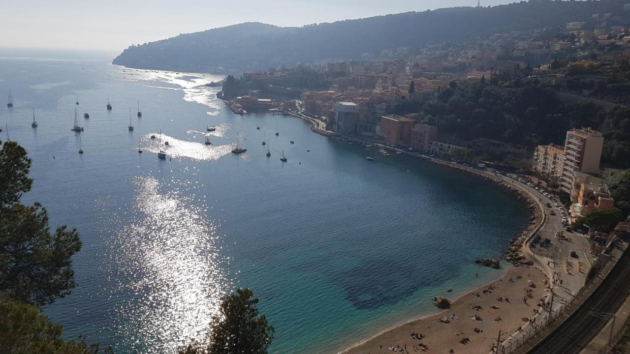 Plein Centre Climatise Et Spacieux Avec Grande Terrasse Sur Le Toit A Appartement Nice